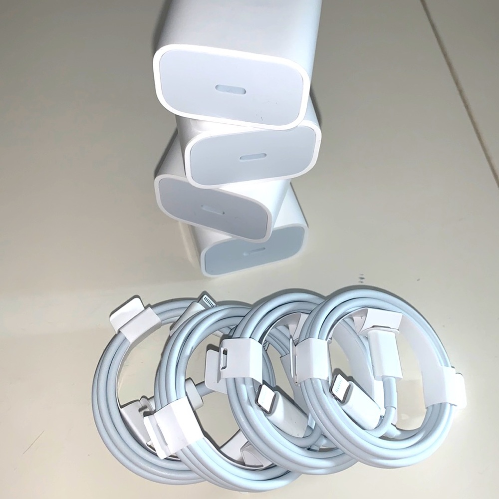 iPhone 20W CType Lot of 4 original